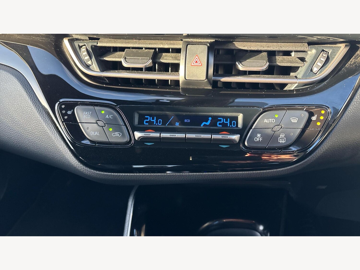 Used Toyota C-HR 2018 for sale - 76952533: Photo 23