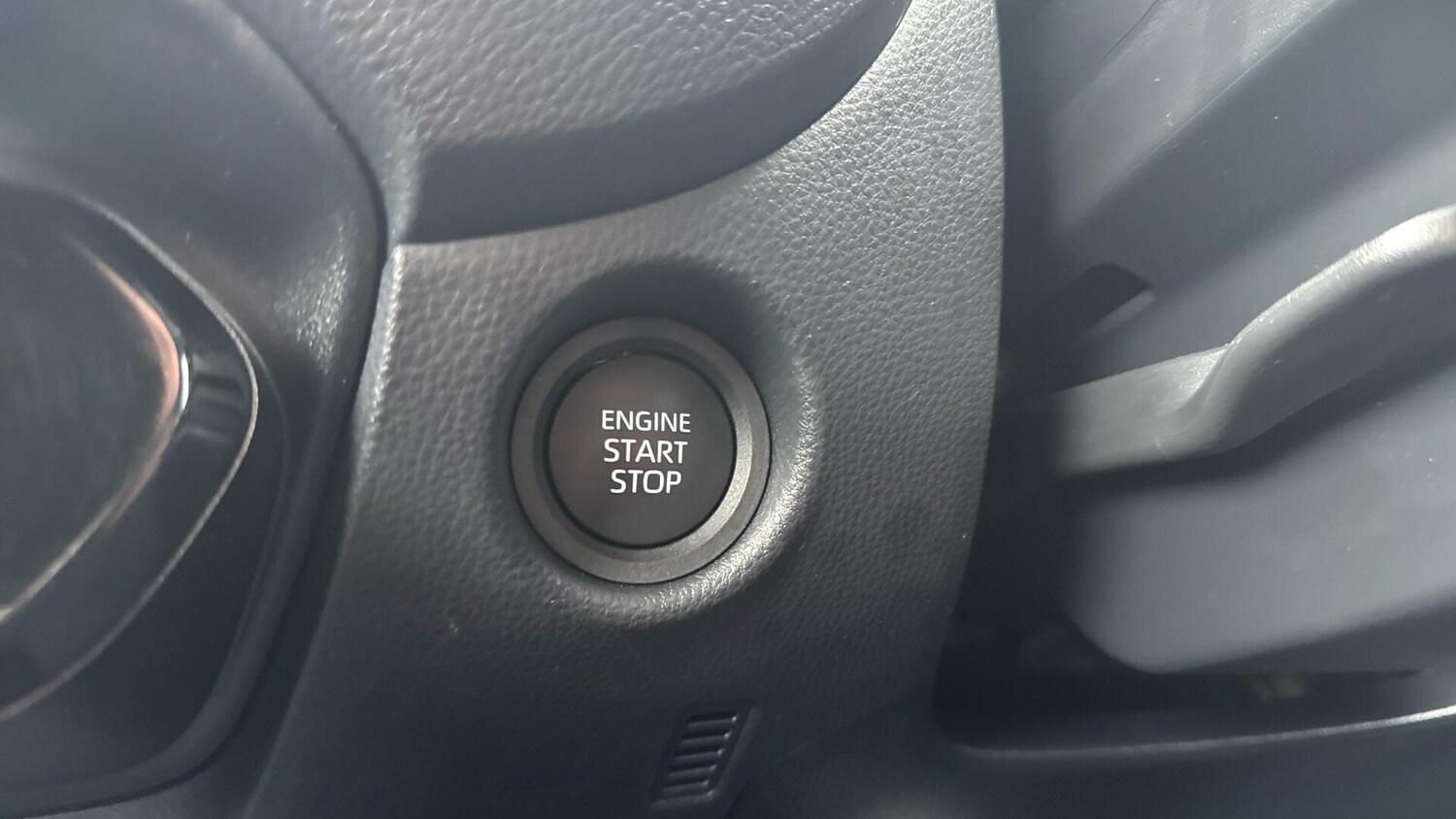 Used Toyota Aygo X 2024 for sale - 77575442: Photo 37