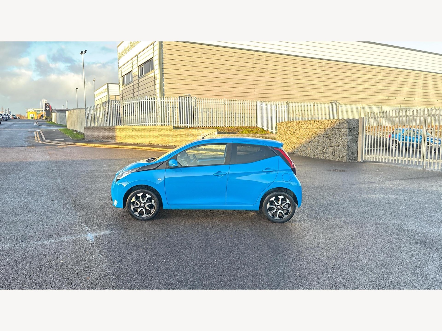 Used Toyota AYGO 2019 for sale - 77066520: Photo 19