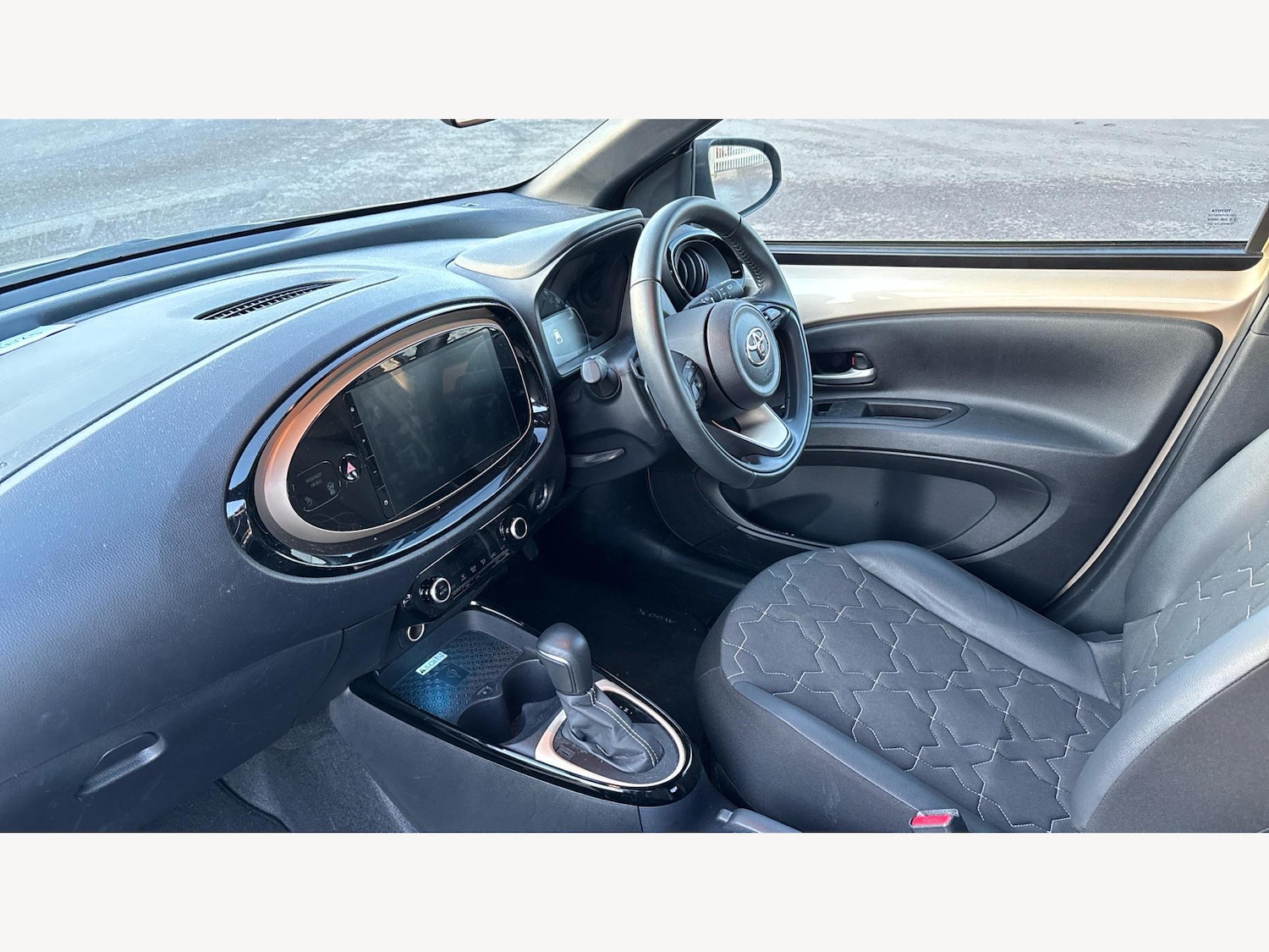 Used Toyota Aygo X 2022 for sale - 77144425: Photo 12