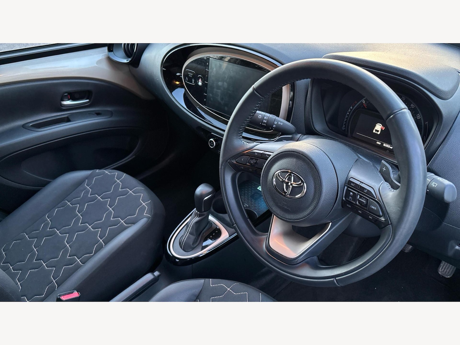 Used Toyota Aygo X 2022 for sale - 77144425: Photo 13