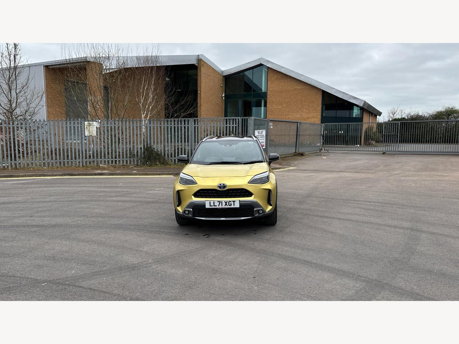 Used Toyota Yaris Cross 2022 for sale - 76456683: Photo 17