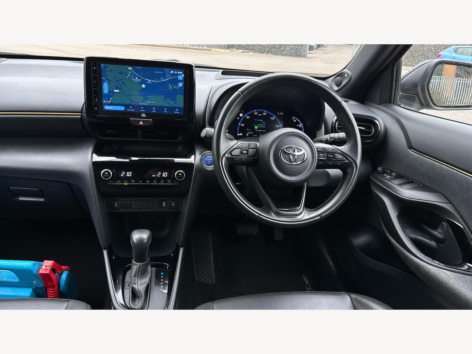 Used Toyota Yaris Cross 2022 for sale - 76456683: Photo 7