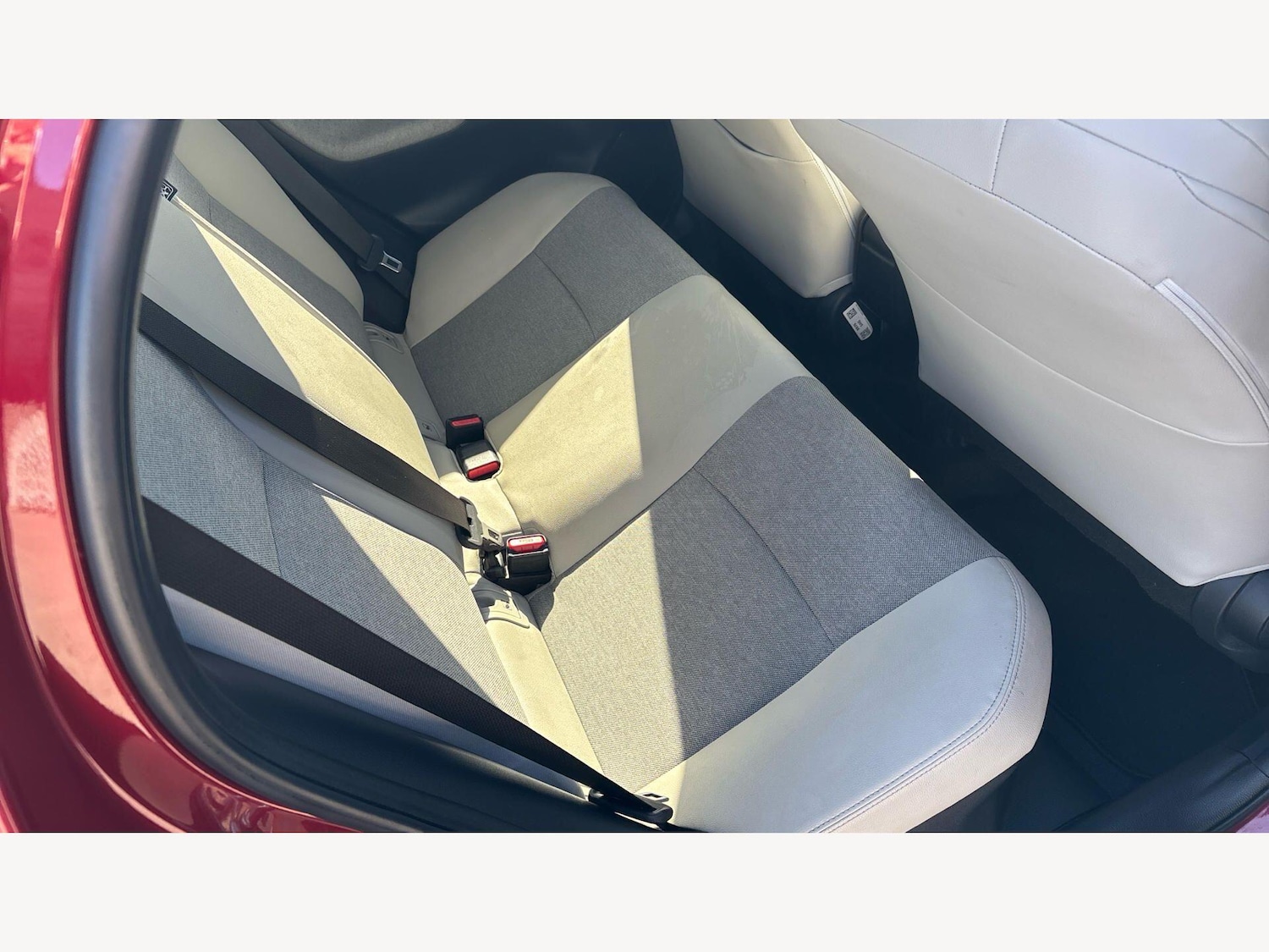 Used Toyota Yaris for sale - 77958026: Photo 14