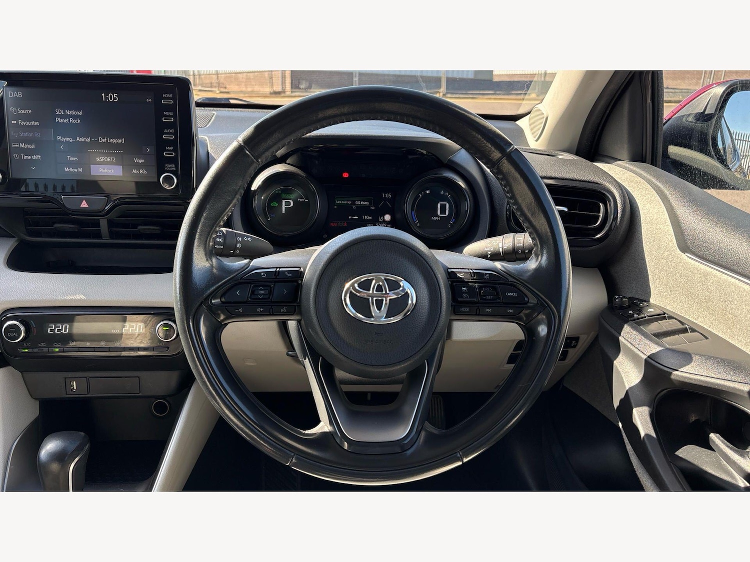 Used Toyota Yaris for sale - 77958026: Photo 8
