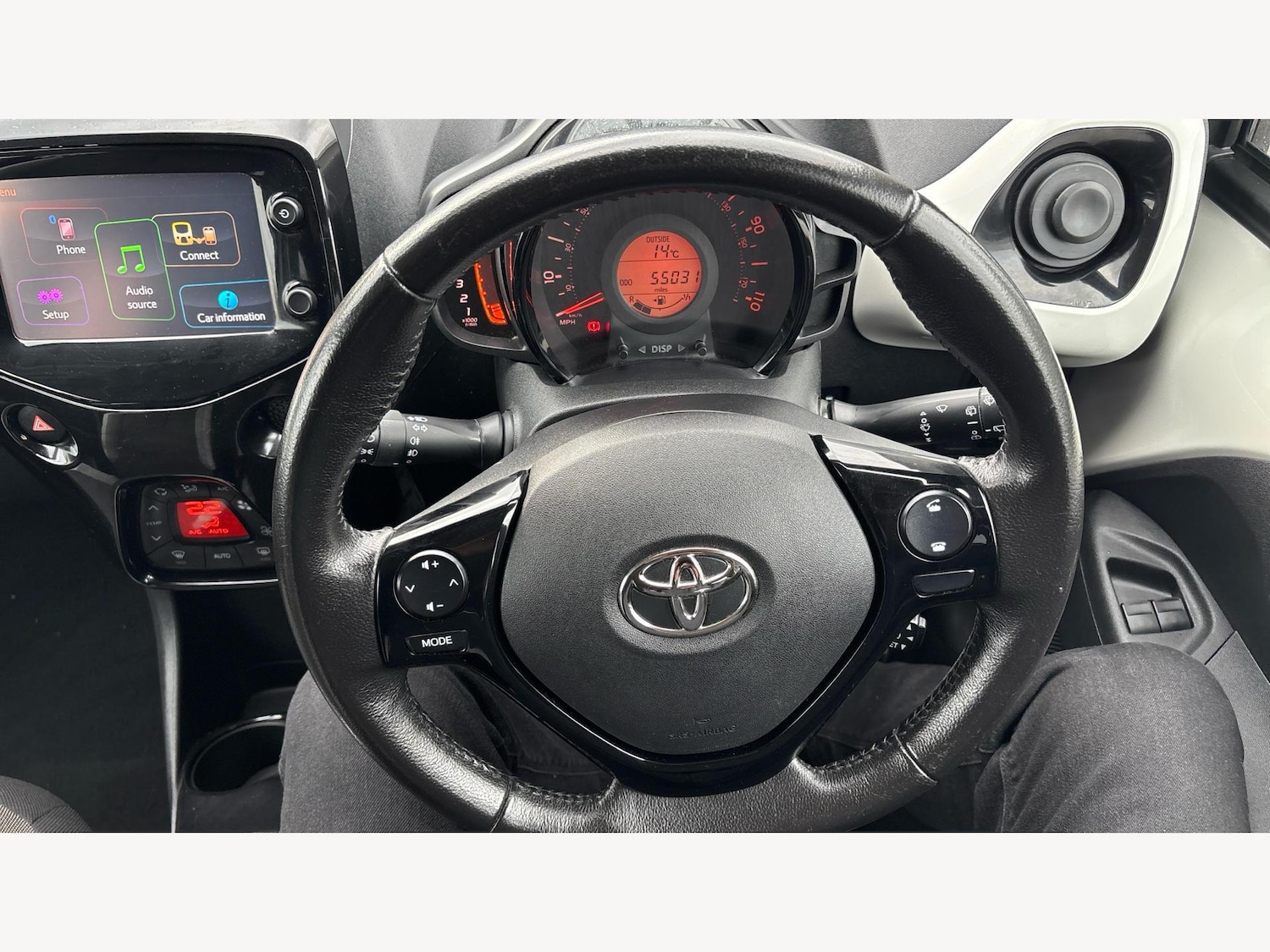 Used Toyota AYGO 2018 for sale - 76457390: Photo 10