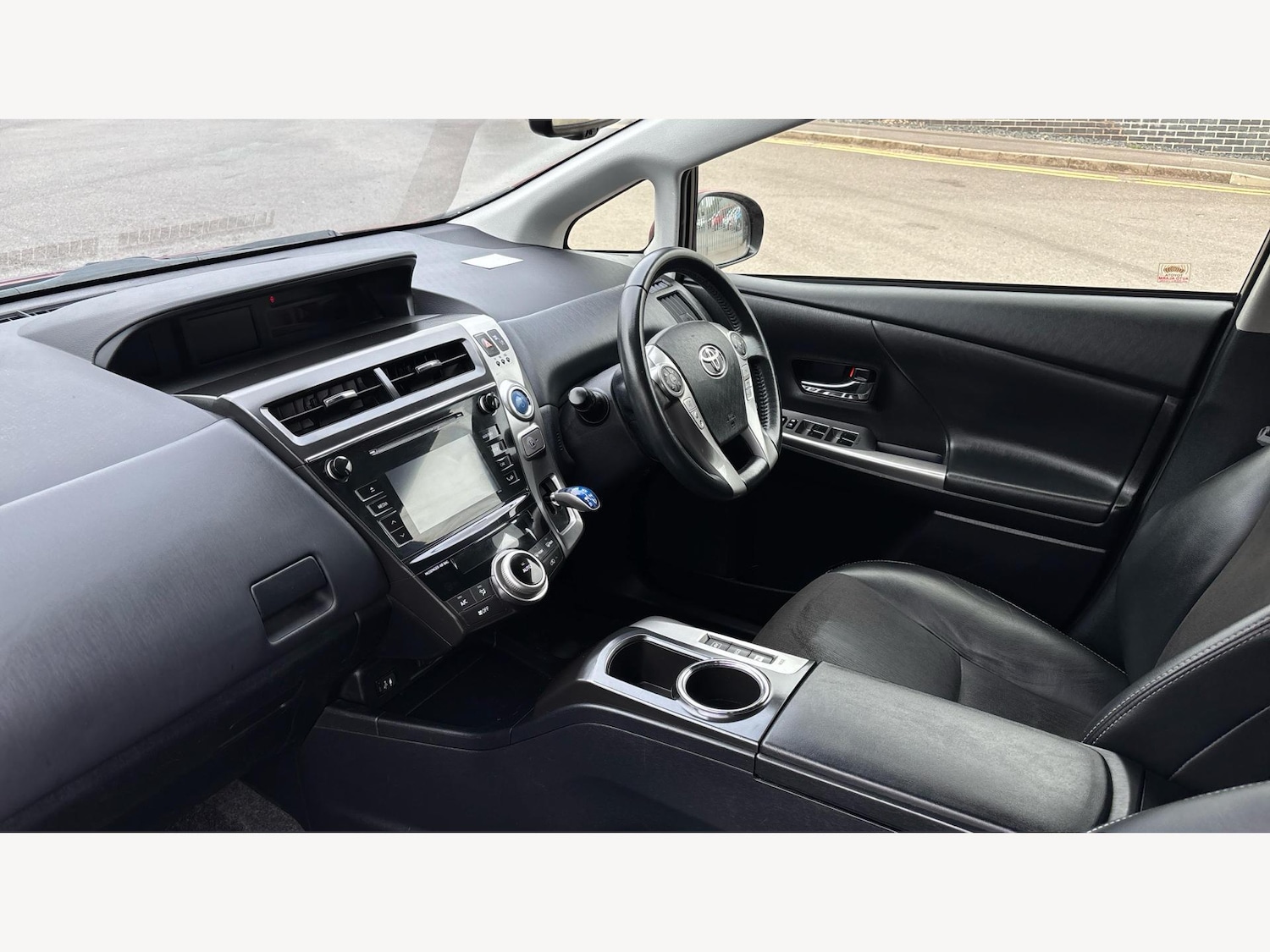 Used Toyota Prius+ 2020 for sale - 76485100: Photo 12