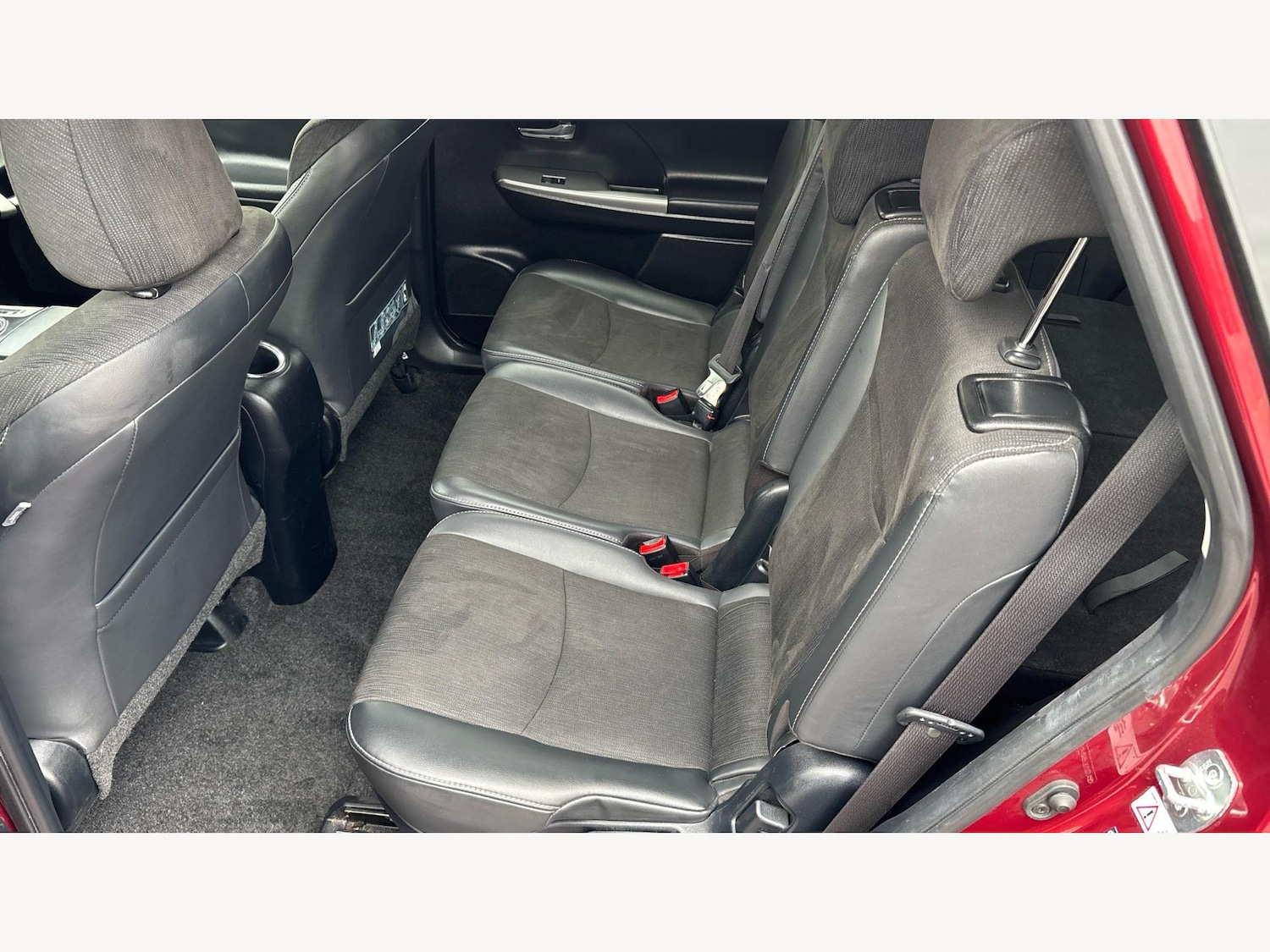 Used Toyota Prius+ 2020 for sale - 76485100: Photo 15