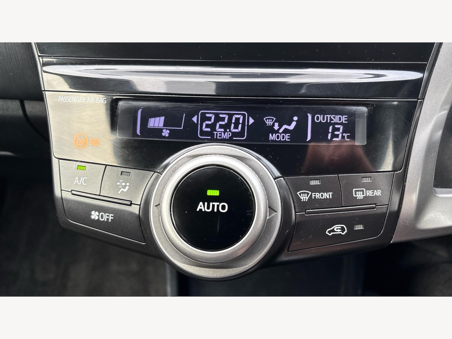 Used Toyota Prius+ 2020 for sale - 76485100: Photo 23