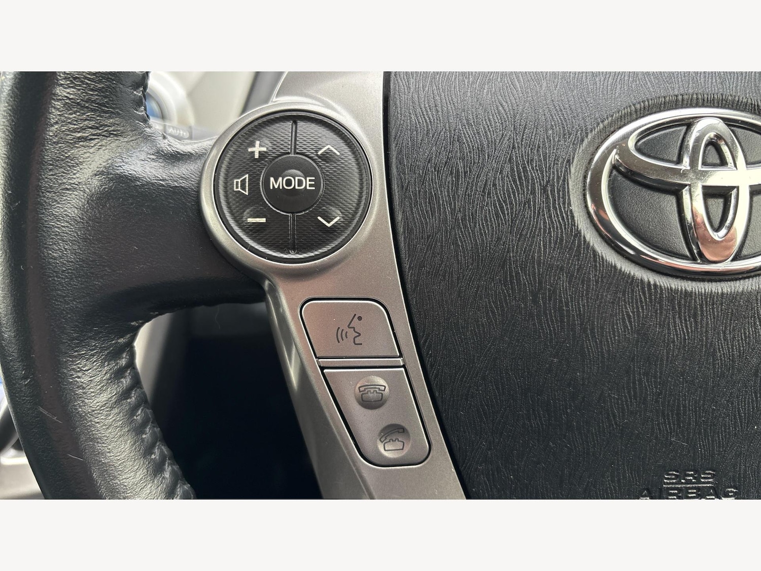 Used Toyota Prius+ 2020 for sale - 76485100: Photo 24