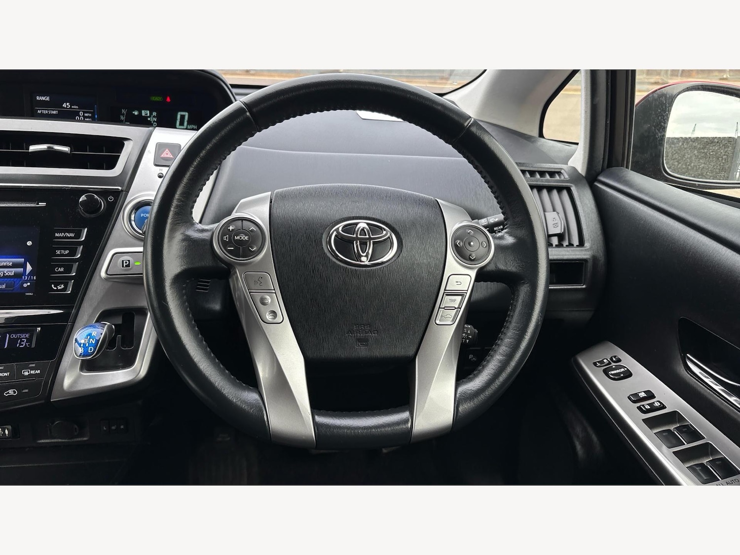 Used Toyota Prius+ 2020 for sale - 76485100: Photo 8