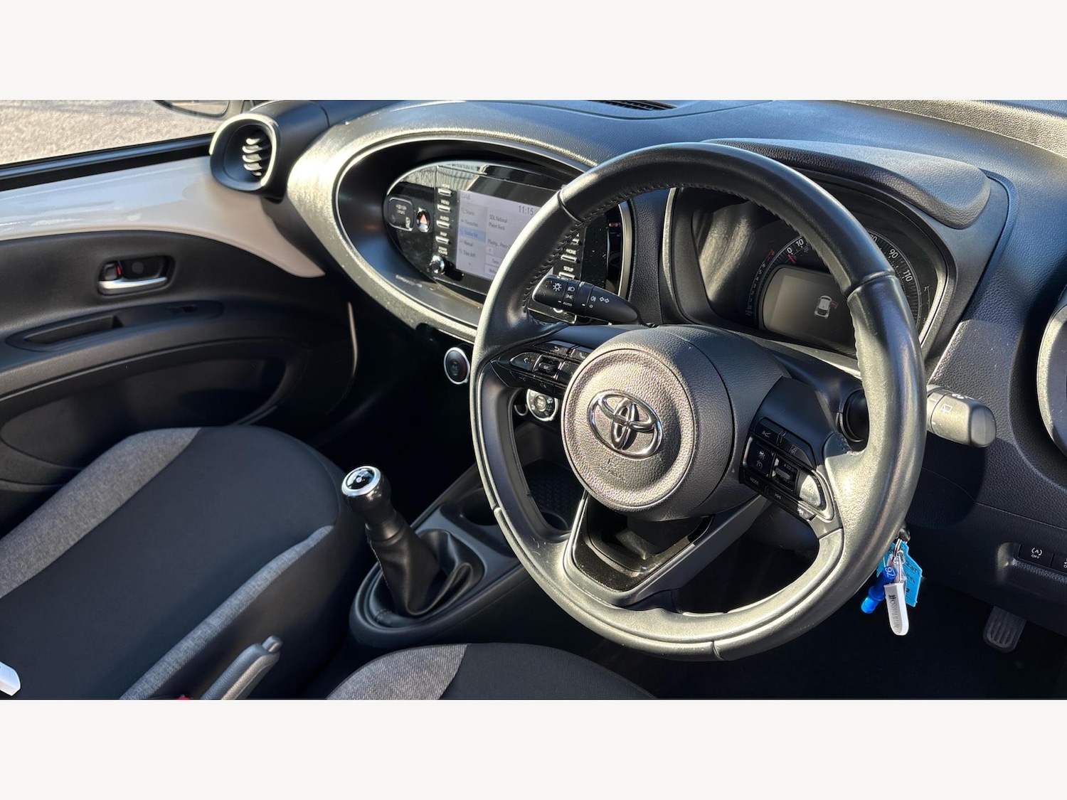 Used Toyota Aygo X 2023 for sale - 76608423: Photo 13