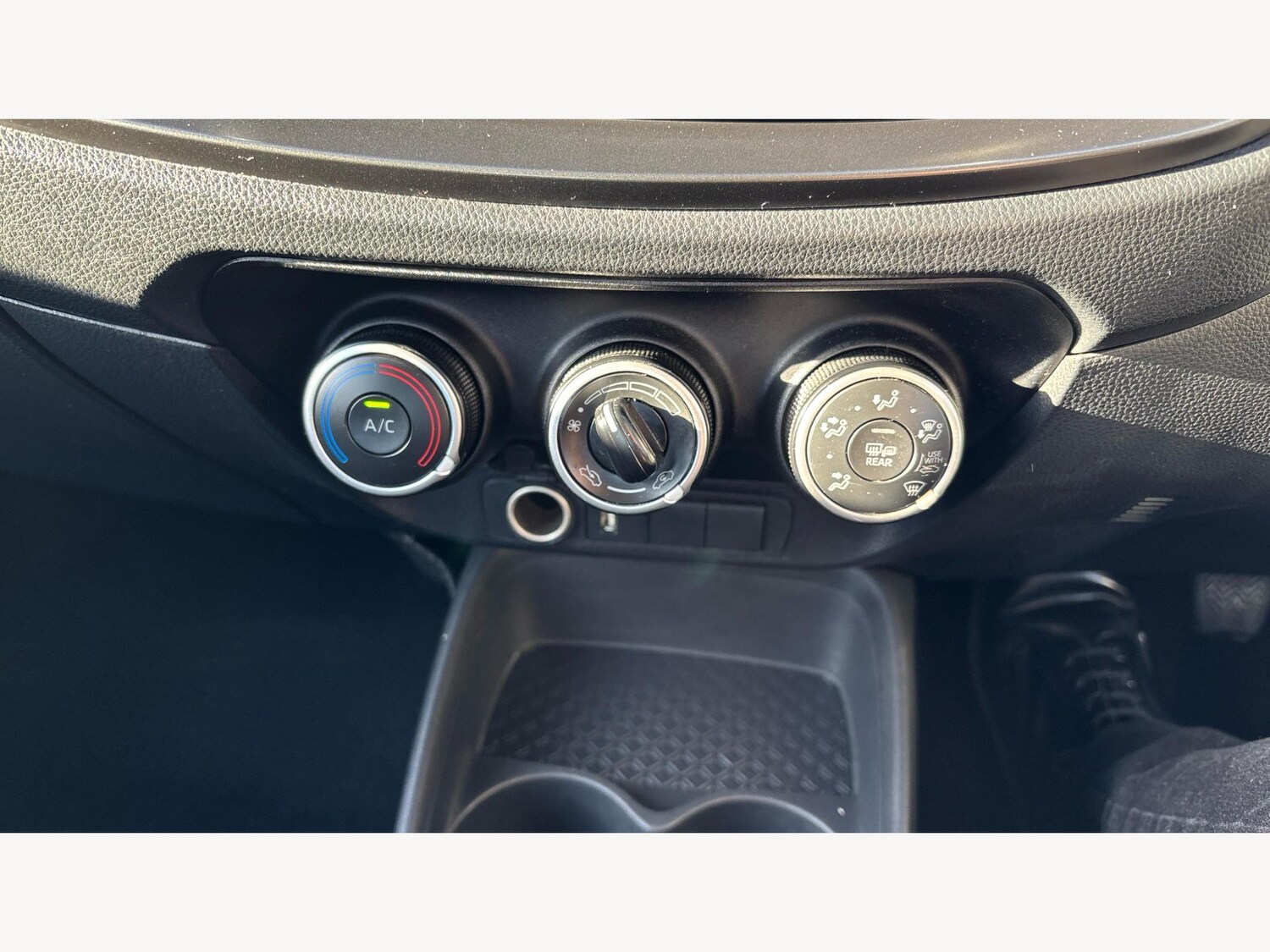 Used Toyota Aygo X 2023 for sale - 76608423: Photo 23