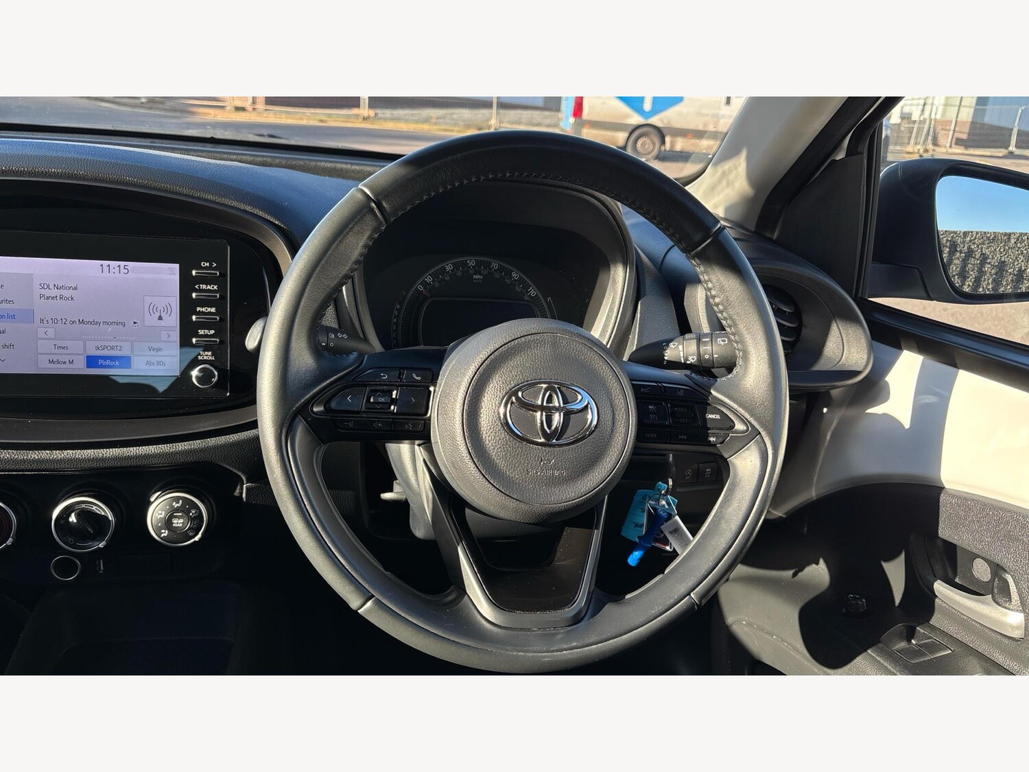 Used Toyota Aygo X 2023 for sale - 76608423: Photo 8