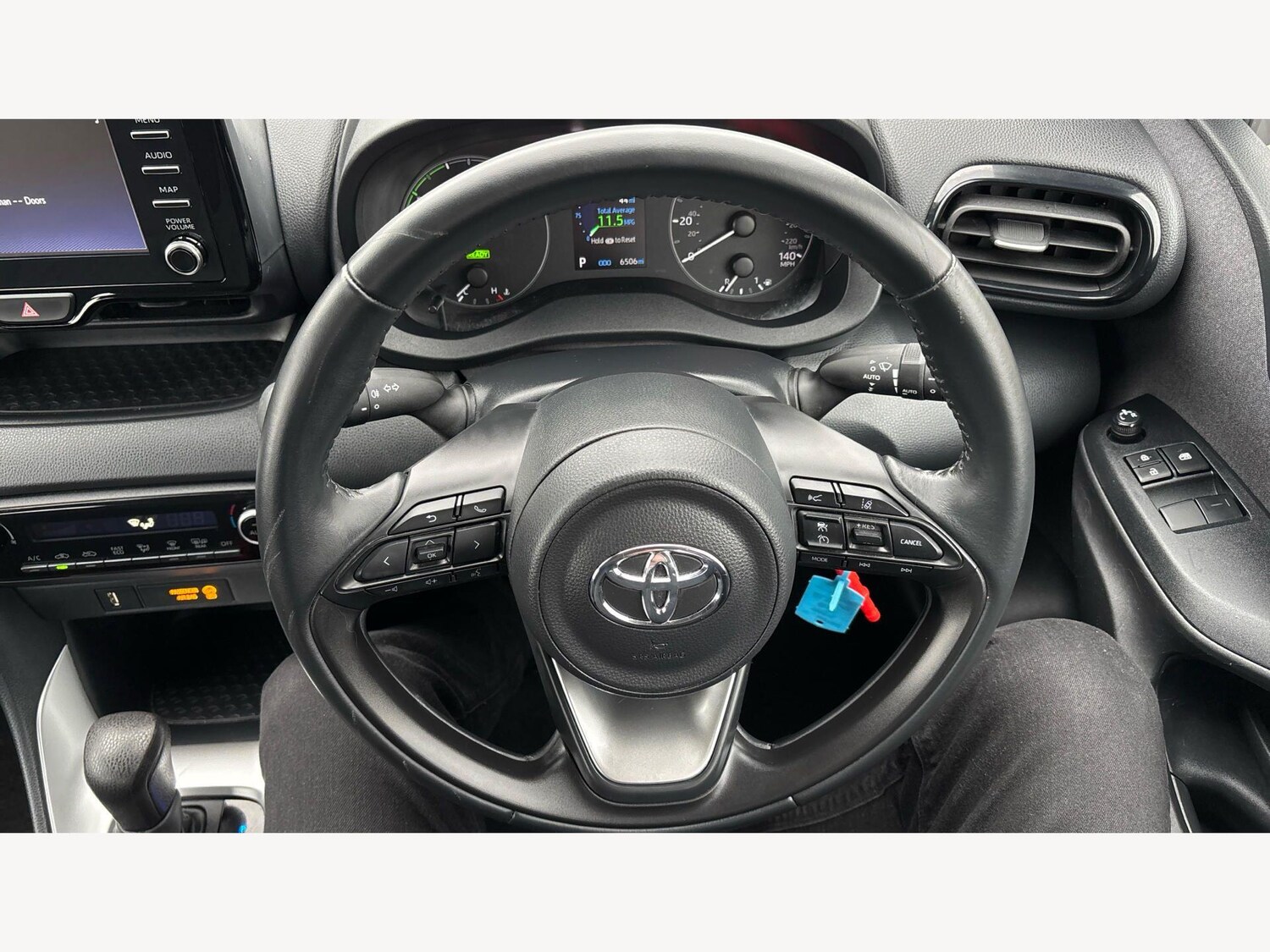 Used Toyota Yaris for sale - 77722627: Photo 10