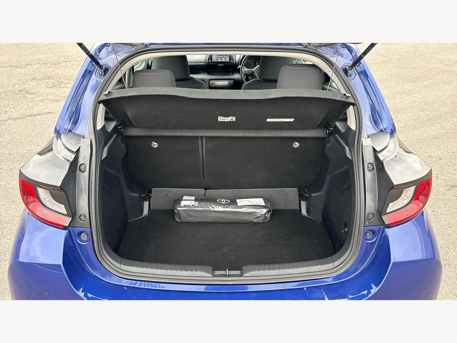 Used Toyota Yaris for sale - 77722627: Photo 16