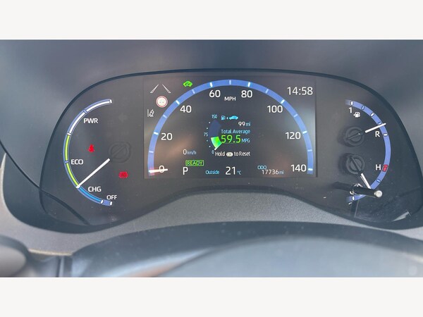 Used Toyota Yaris Cross 2023 for sale - 76152064: Photo 11