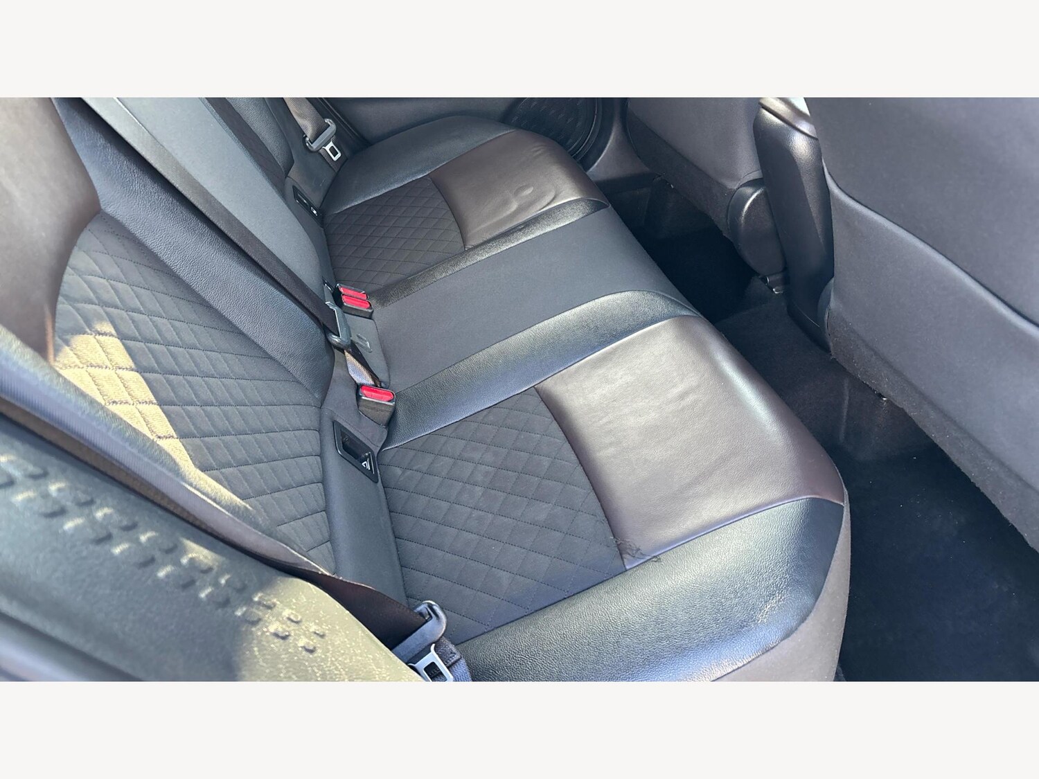 Used Toyota C-HR 2017 for sale - 77454984: Photo 14