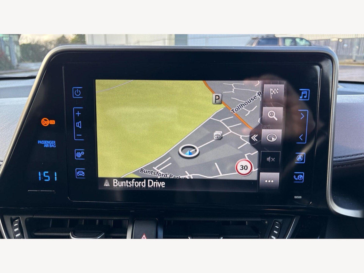 Used Toyota C-HR 2017 for sale - 77454984: Photo 9