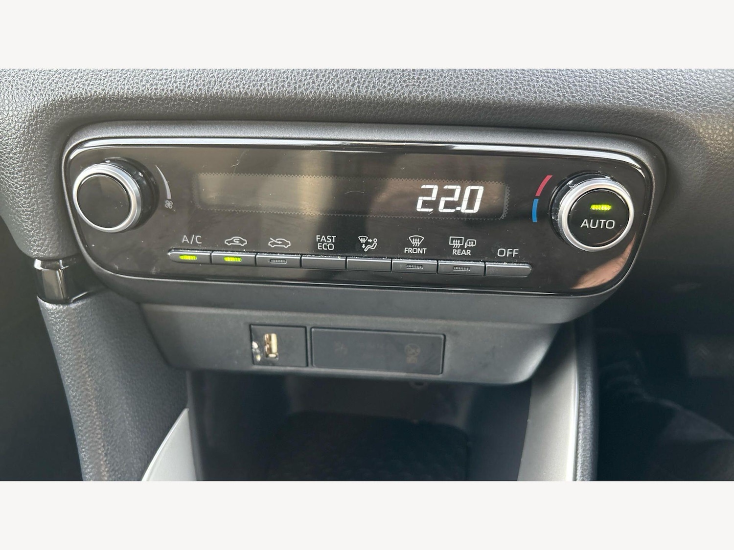 Used Toyota Yaris 2023 for sale - 77799066: Photo 23