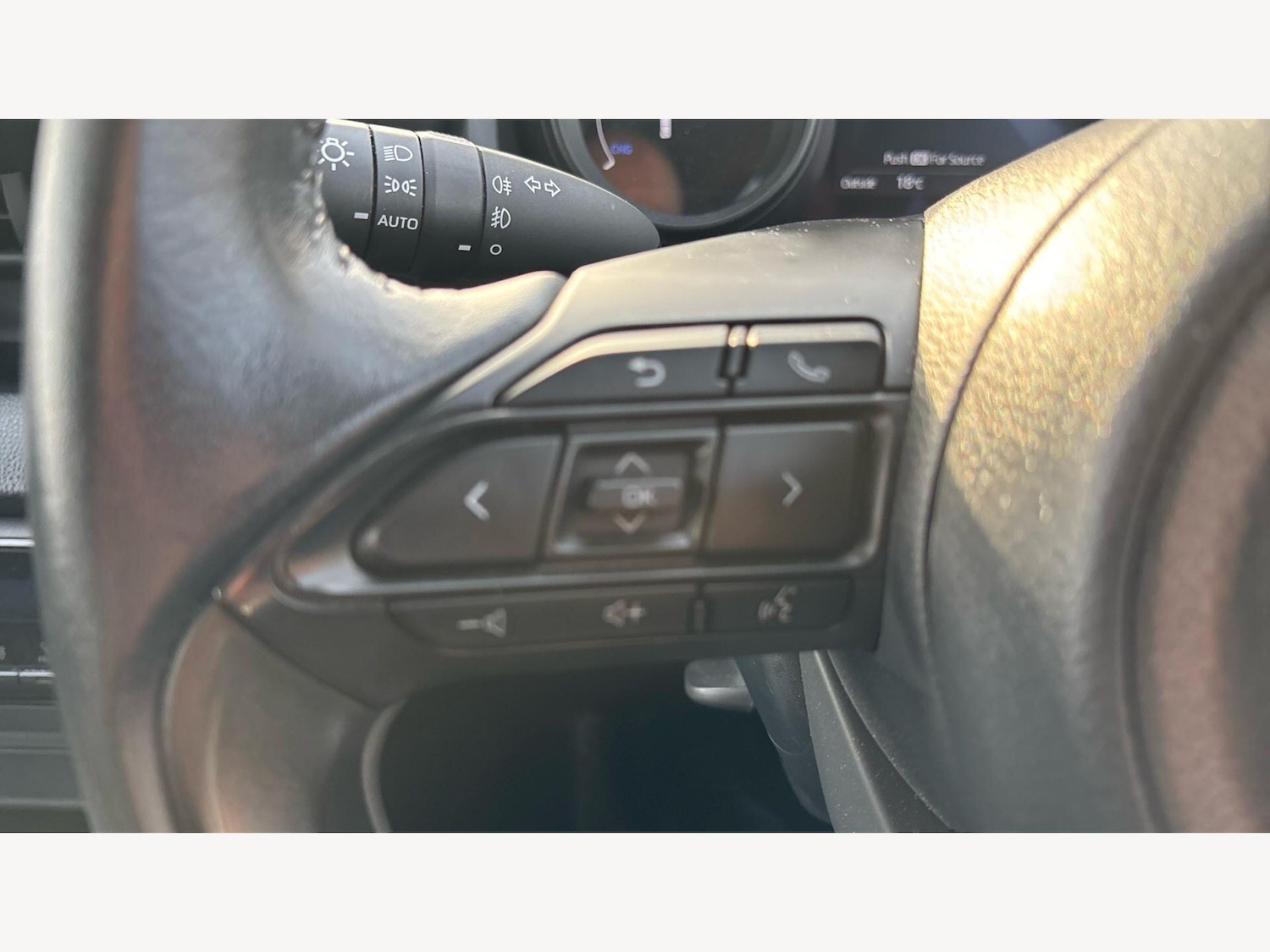 Used Toyota Yaris 2023 for sale - 77799066: Photo 24