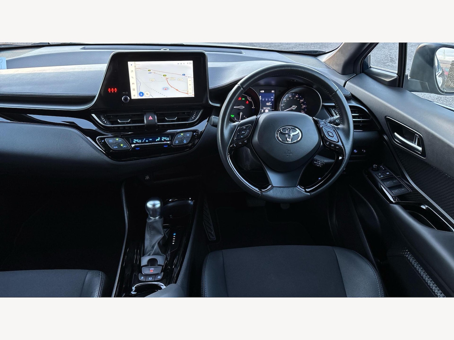 Used Toyota C-HR 2023 for sale - 77455611: Photo 7