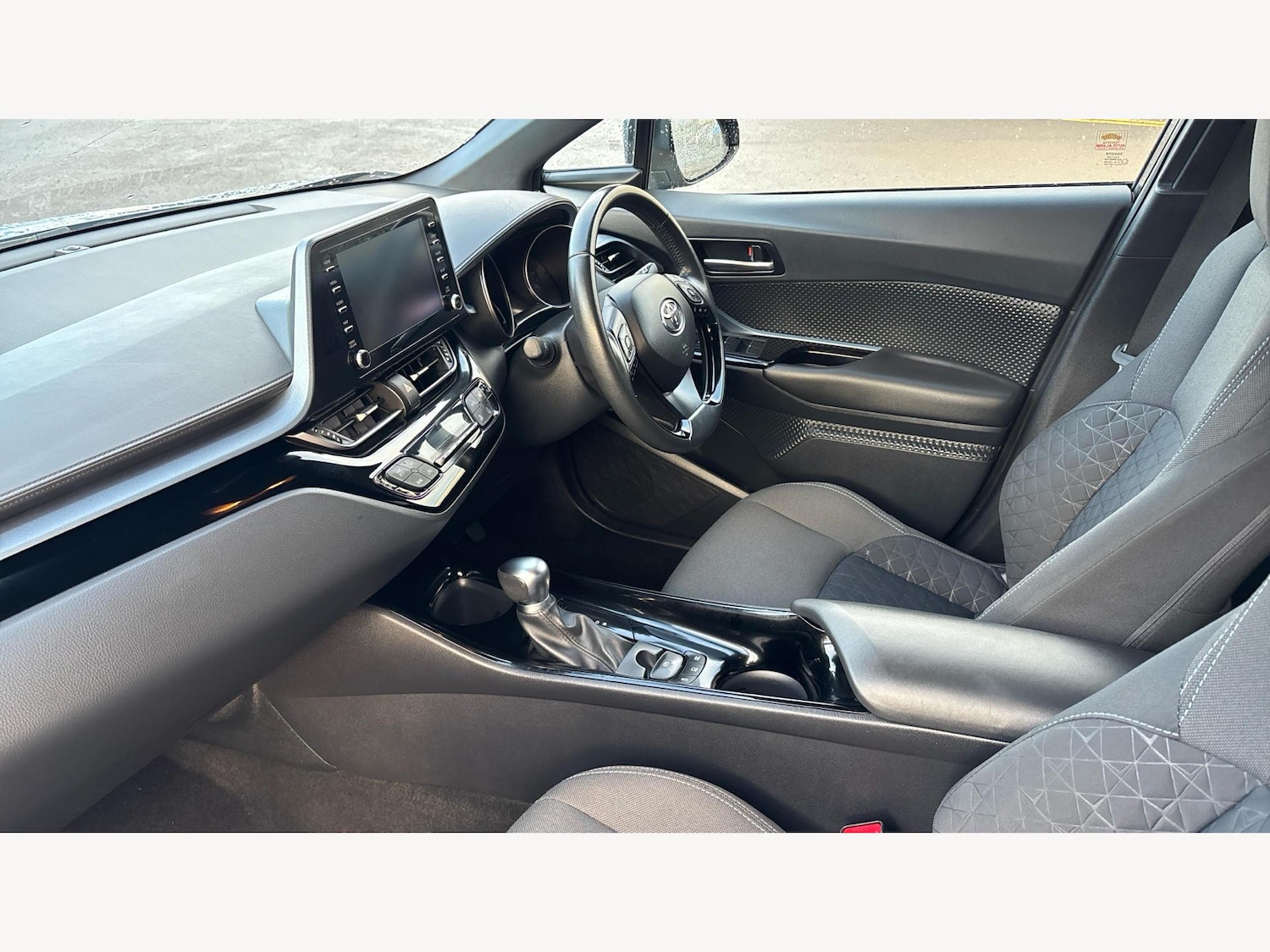 Used Toyota C-HR 2020 for sale - 77131970: Photo 12