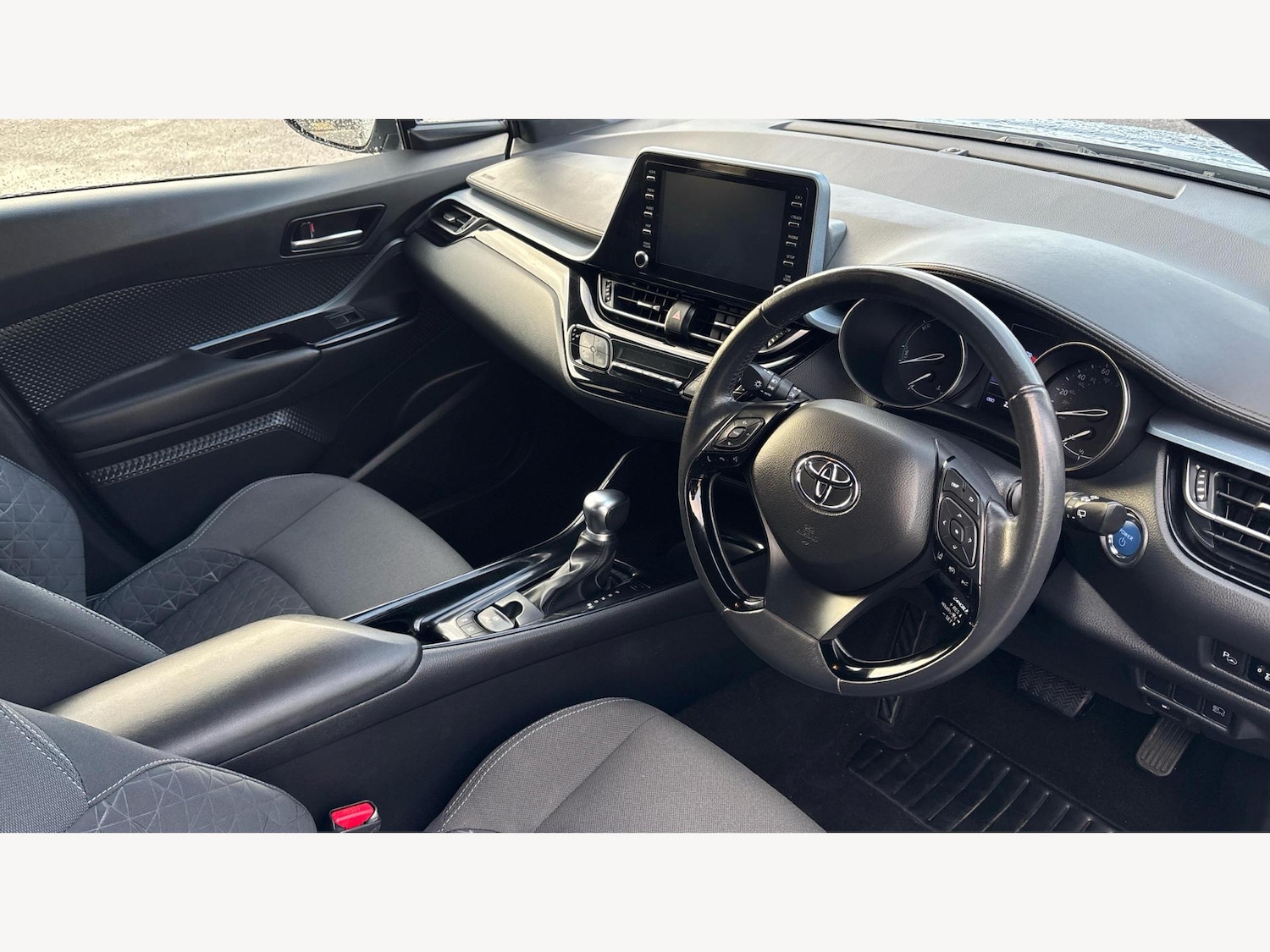 Used Toyota C-HR 2020 for sale - 77131970: Photo 13