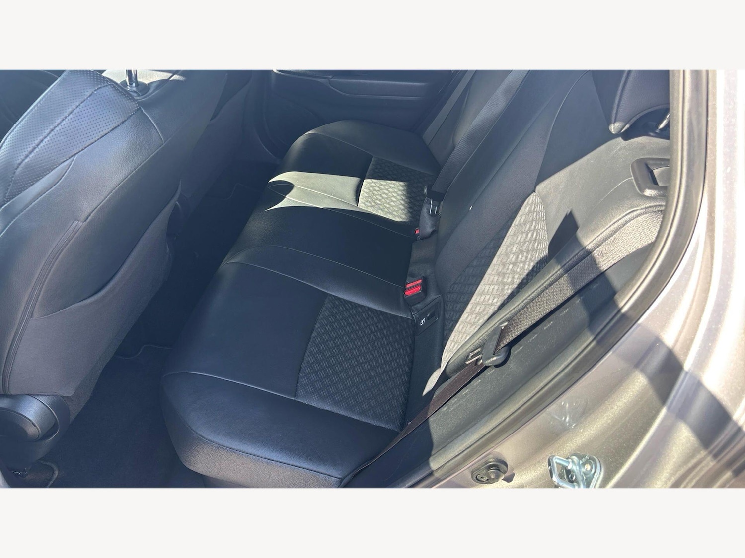 Used Toyota C-HR 2021 for sale - 78185466: Photo 17