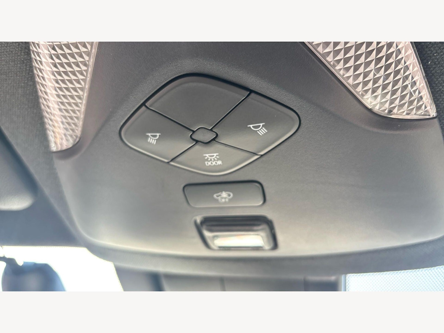 Used Toyota C-HR 2021 for sale - 78185466: Photo 21