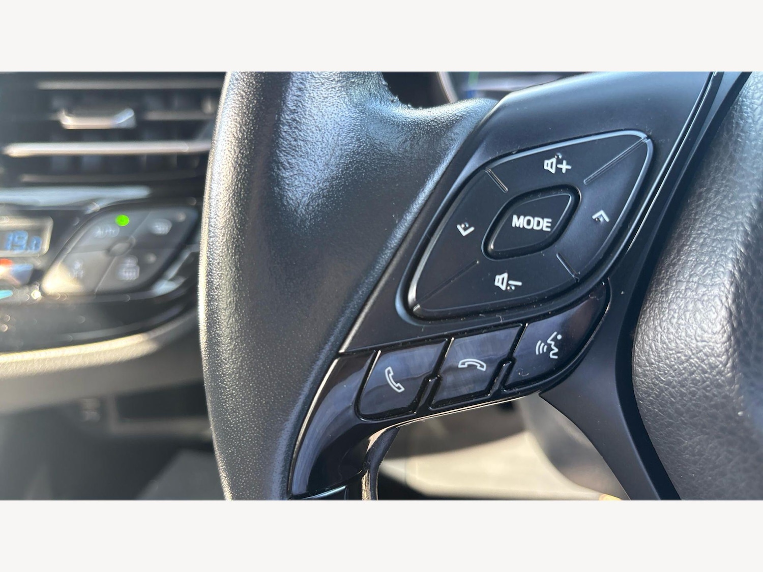 Used Toyota C-HR 2021 for sale - 78185466: Photo 33