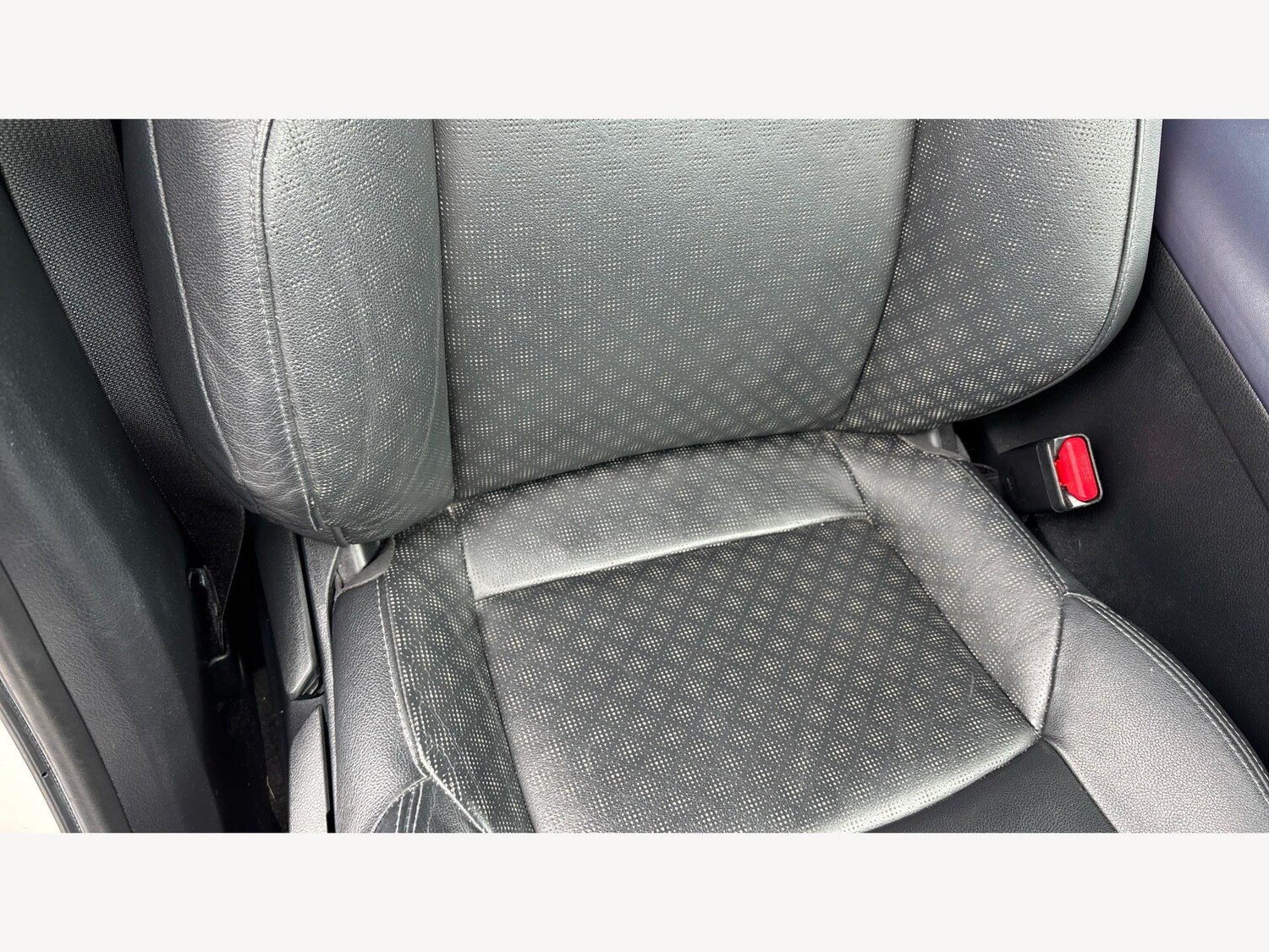 Used Toyota C-HR 2018 for sale - 78171303: Photo 16