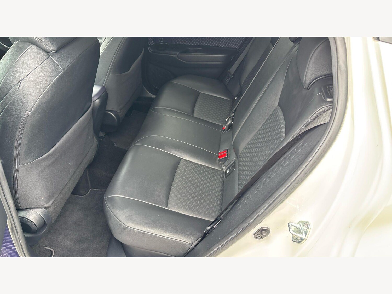 Used Toyota C-HR 2018 for sale - 78171303: Photo 17