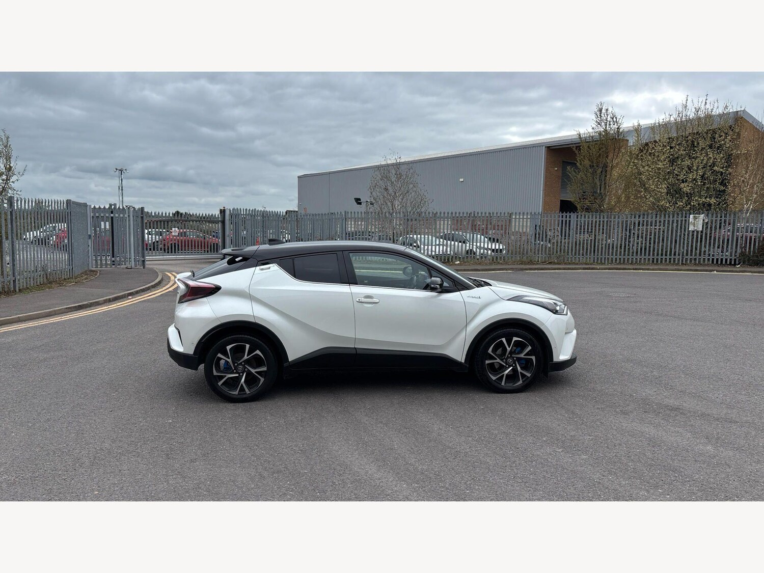 Used Toyota C-HR 2018 for sale - 78171303: Photo 25