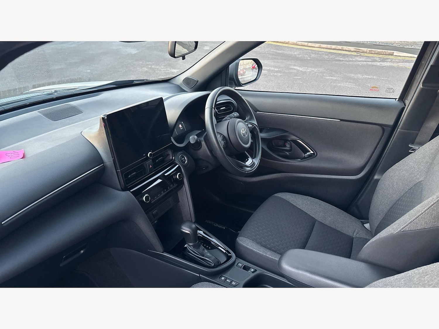 Used Toyota Yaris Cross 2025 for sale - 77549444: Photo 12