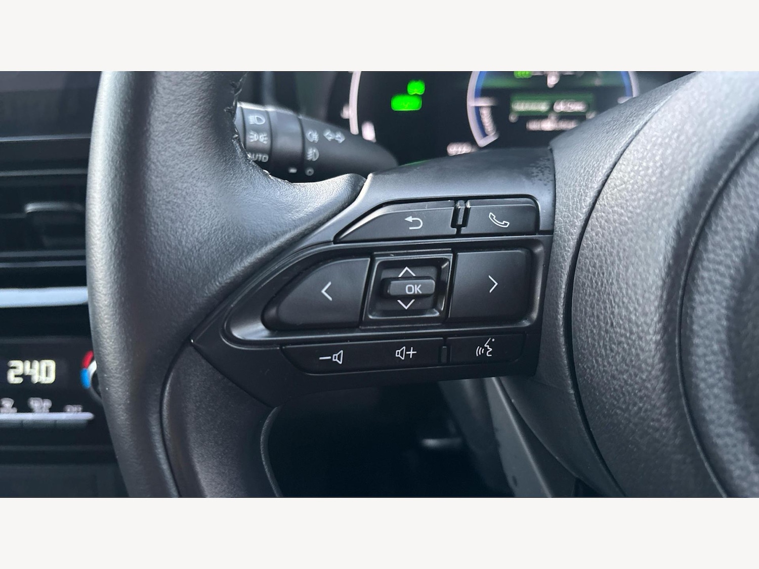 Used Toyota Yaris Cross 2025 for sale - 77549444: Photo 24