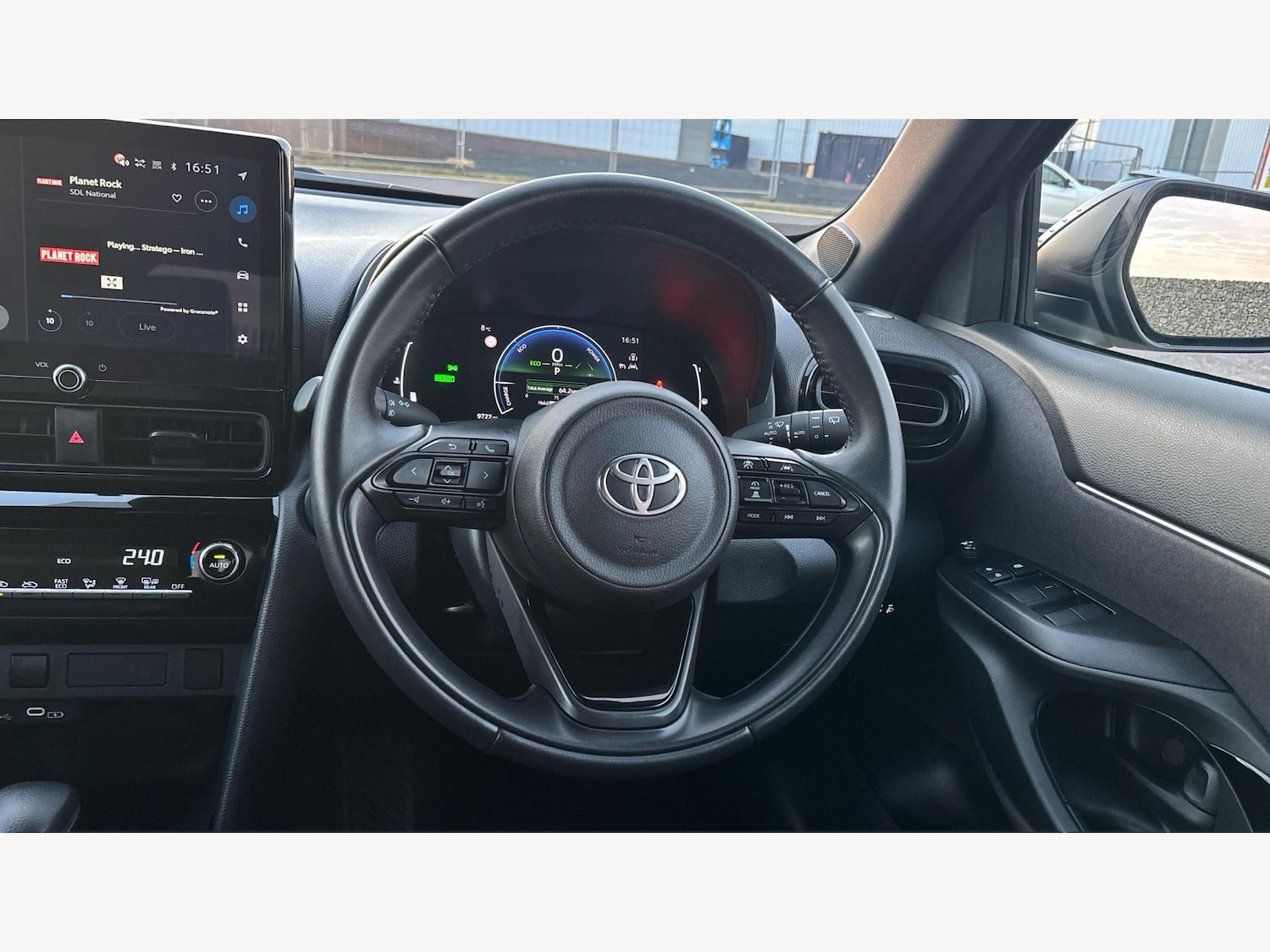 Used Toyota Yaris Cross 2025 for sale - 77549444: Photo 8
