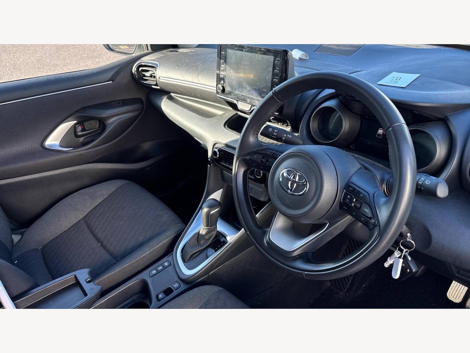Used Toyota Yaris 2023 for sale - 76458117: Photo 13
