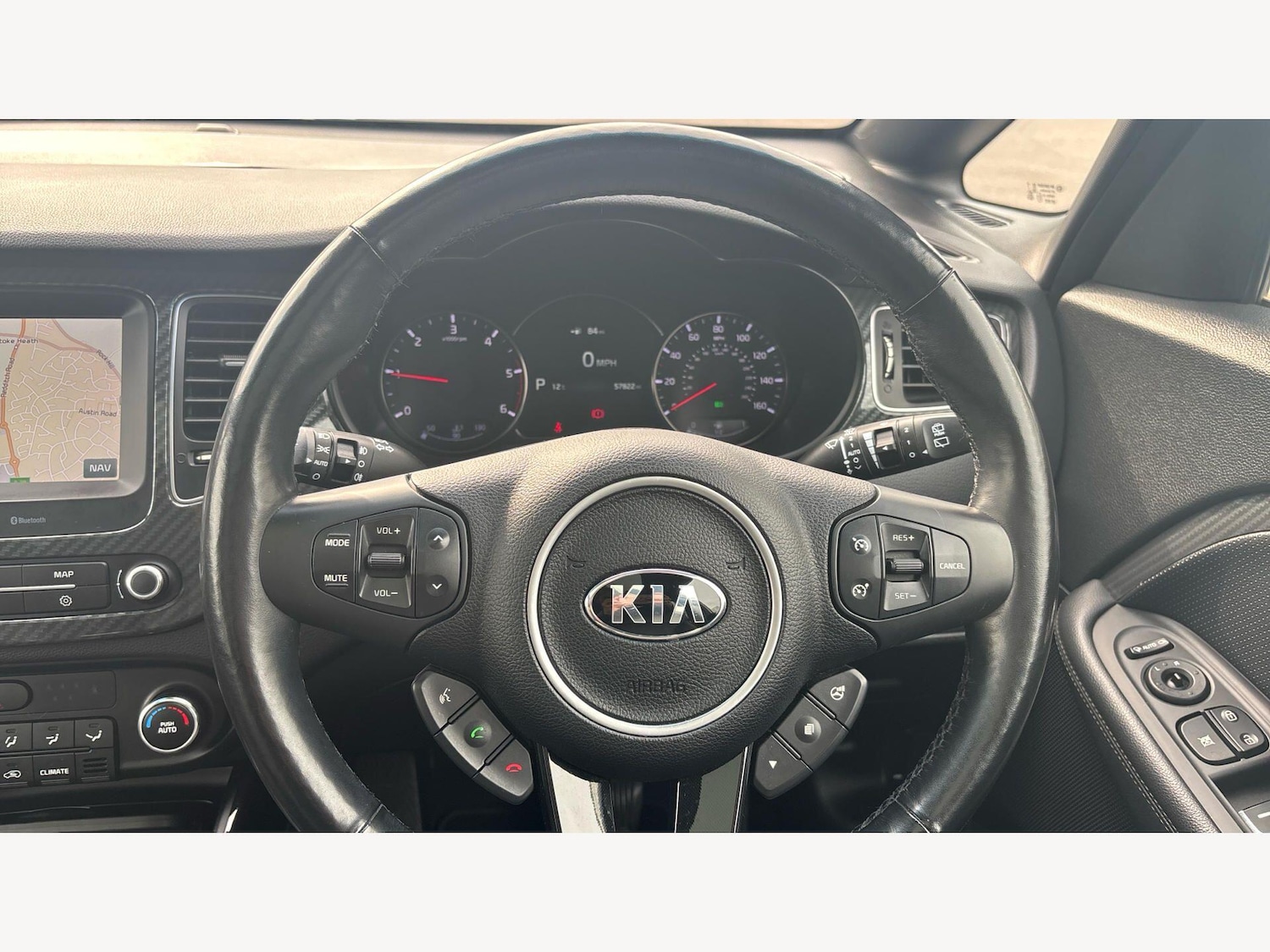 Used Kia Carens 2018 for sale - 78006650: Photo 10