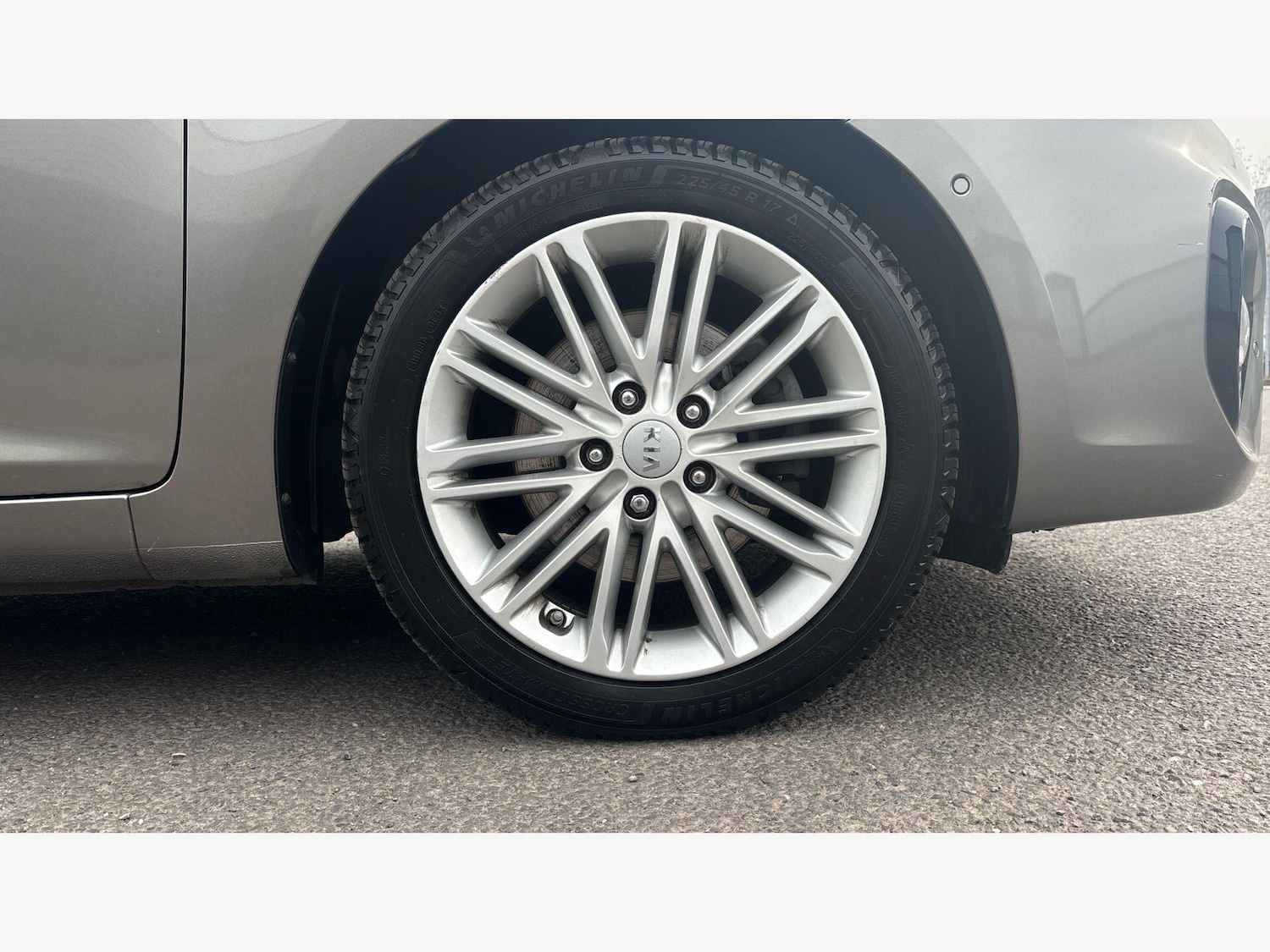 Used Kia Carens 2018 for sale - 78006650: Photo 20