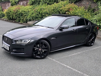 Used Jaguar XE 2016 for sale - 75314286: Photo