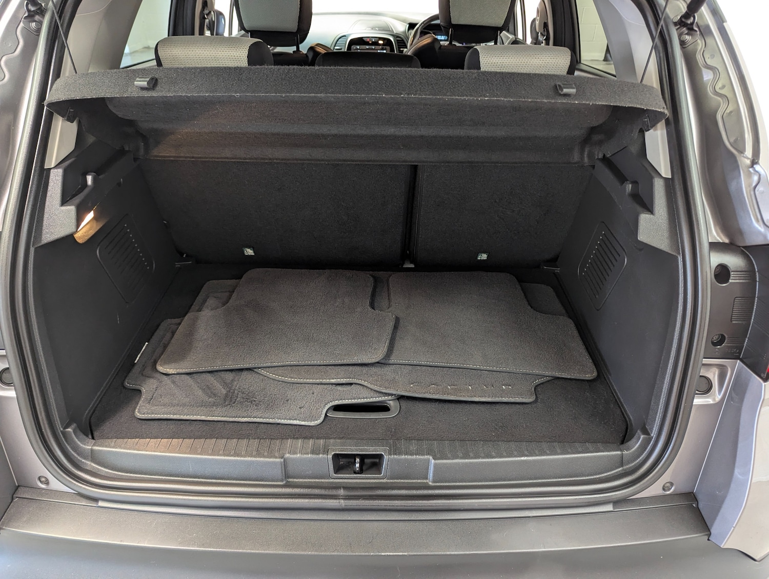 Used Renault Captur 2018 for sale - 77506103: Photo 11