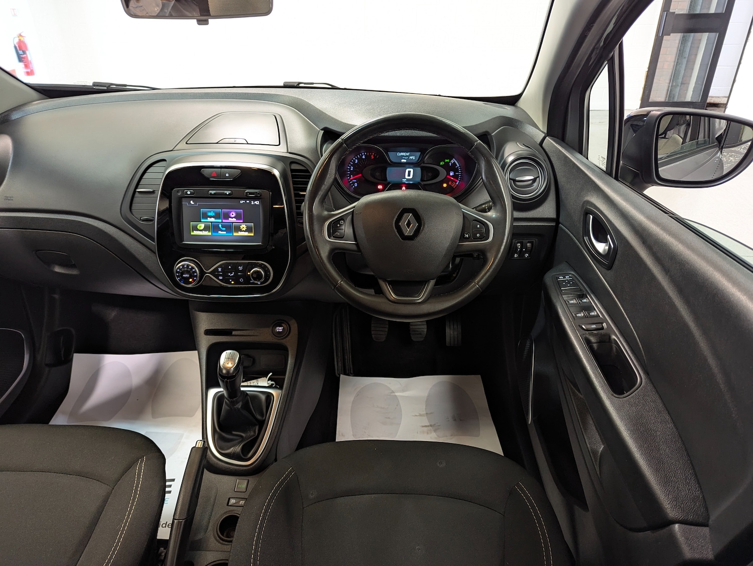 Used Renault Captur 2018 for sale - 77506103: Photo 14