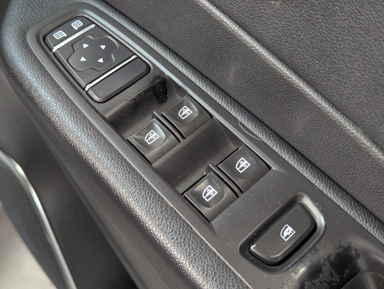 Used Renault Captur 2018 for sale - 77506103: Photo 16