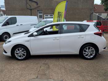 Used Toyota Auris 2017 for sale - 74543011: Photo