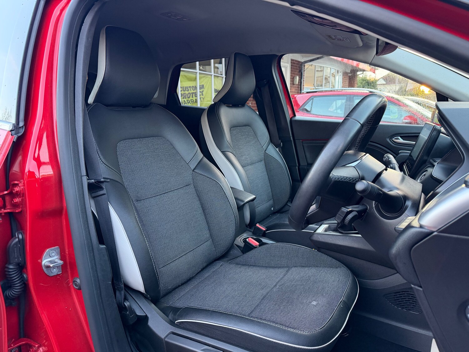 Used Renault Captur 2024 for sale - 76557823: Photo 13