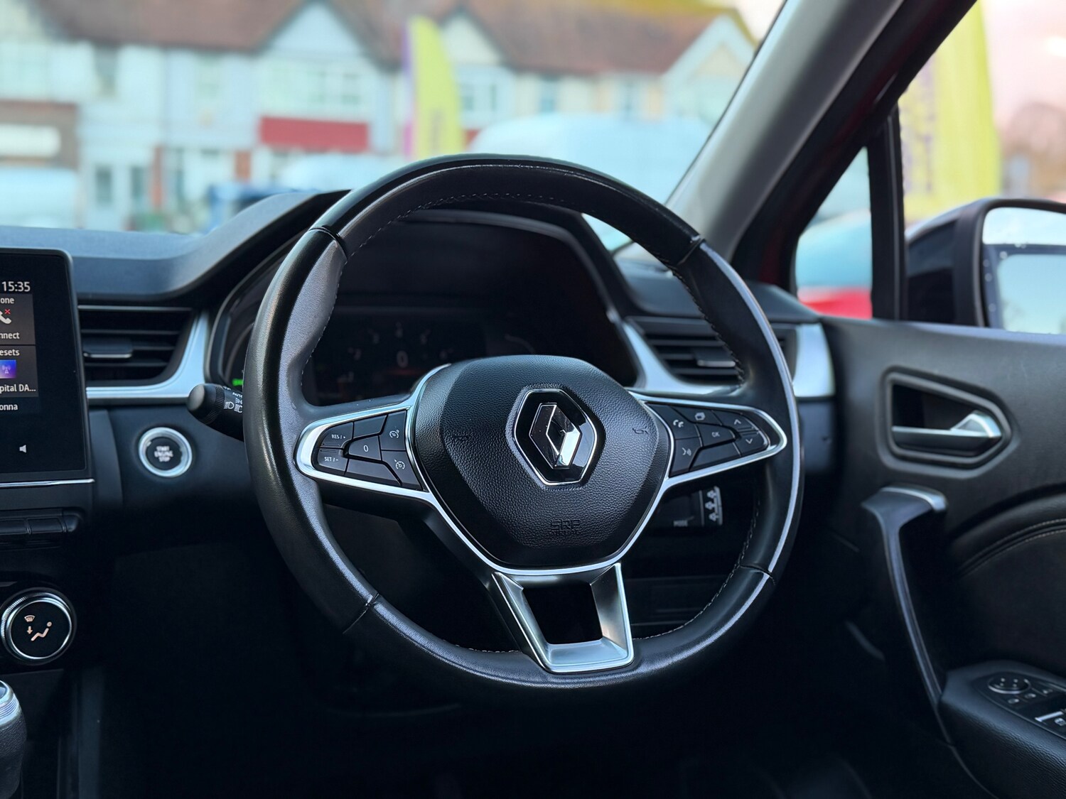 Used Renault Captur 2024 for sale - 76557823: Photo 15
