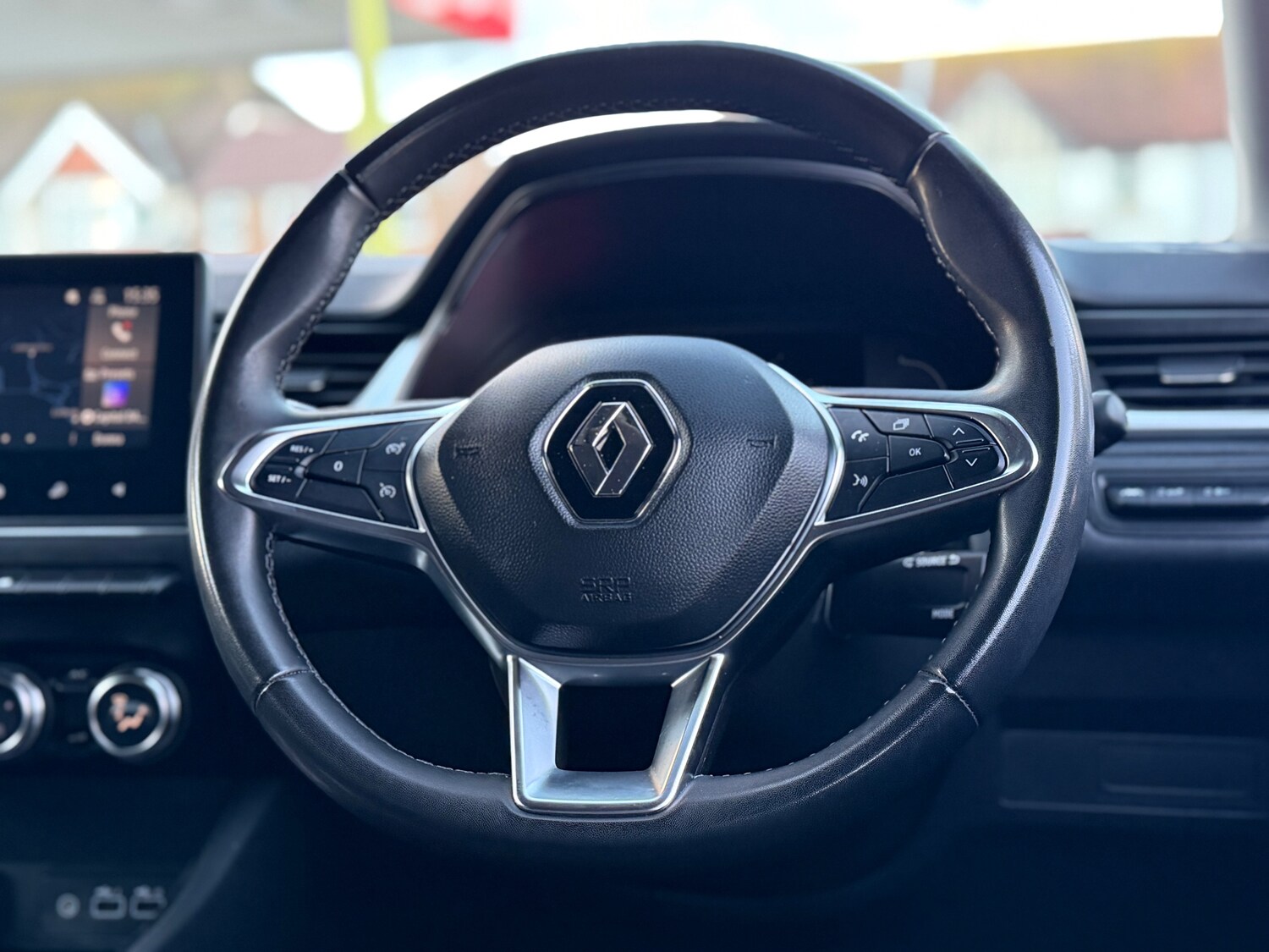 Used Renault Captur 2024 for sale - 76557823: Photo 16