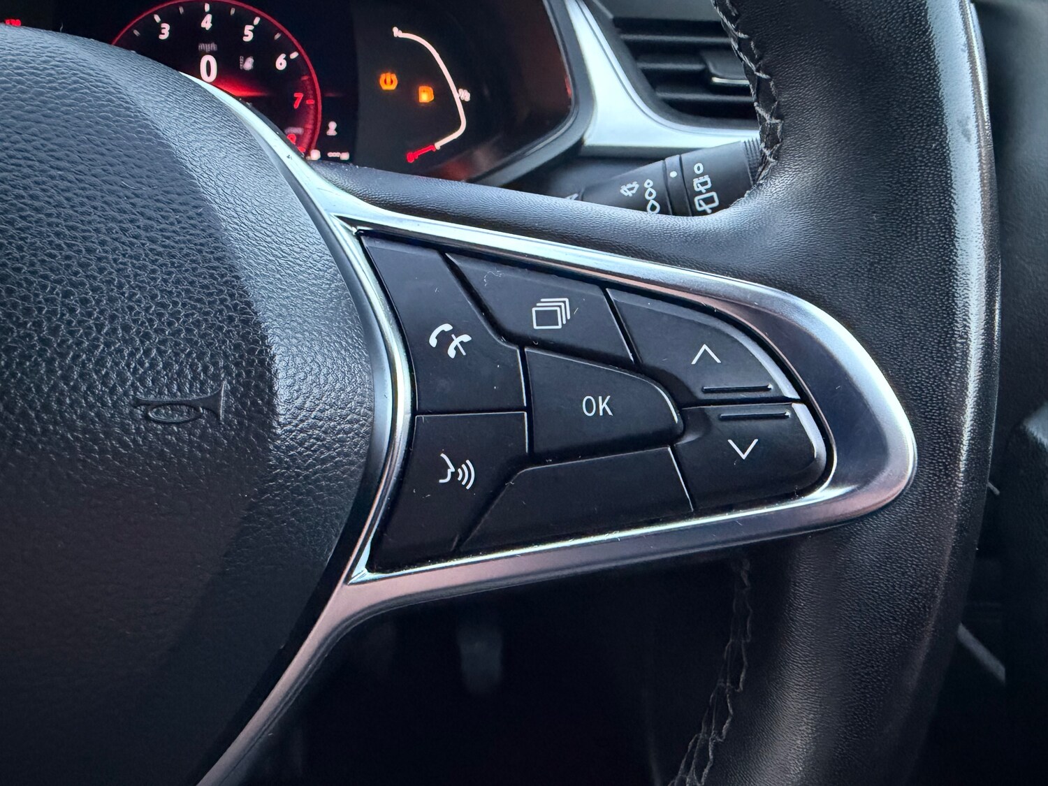 Used Renault Captur 2024 for sale - 76557823: Photo 22