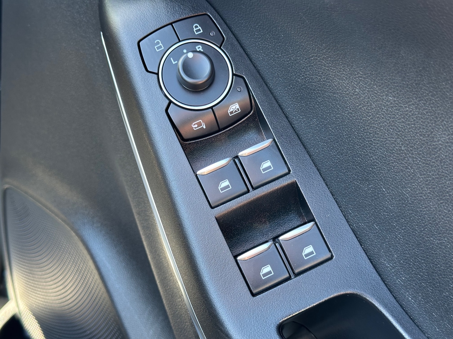 Used Ford Puma 2022 for sale - 75999430: Photo 17